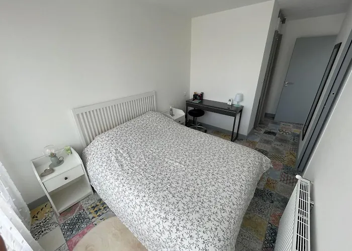 L'atelier Jolie Maison Renovee Proche Cote Sauvage 3* 莱萨布勒-多洛讷